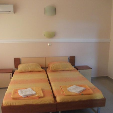 Guest House Paskal 阳光海滩 外观 照片