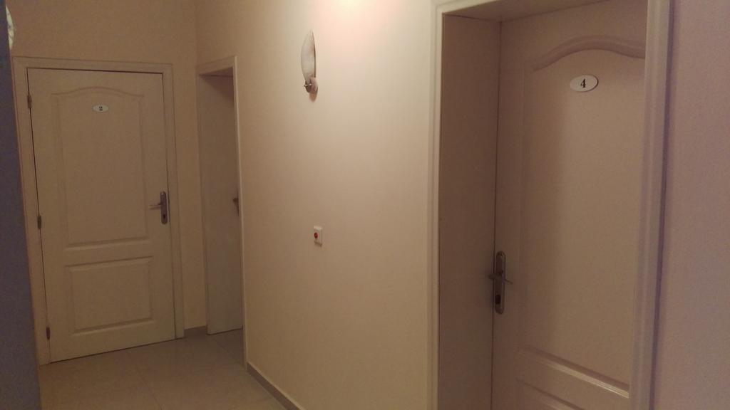 Guest House Paskal 阳光海滩 外观 照片